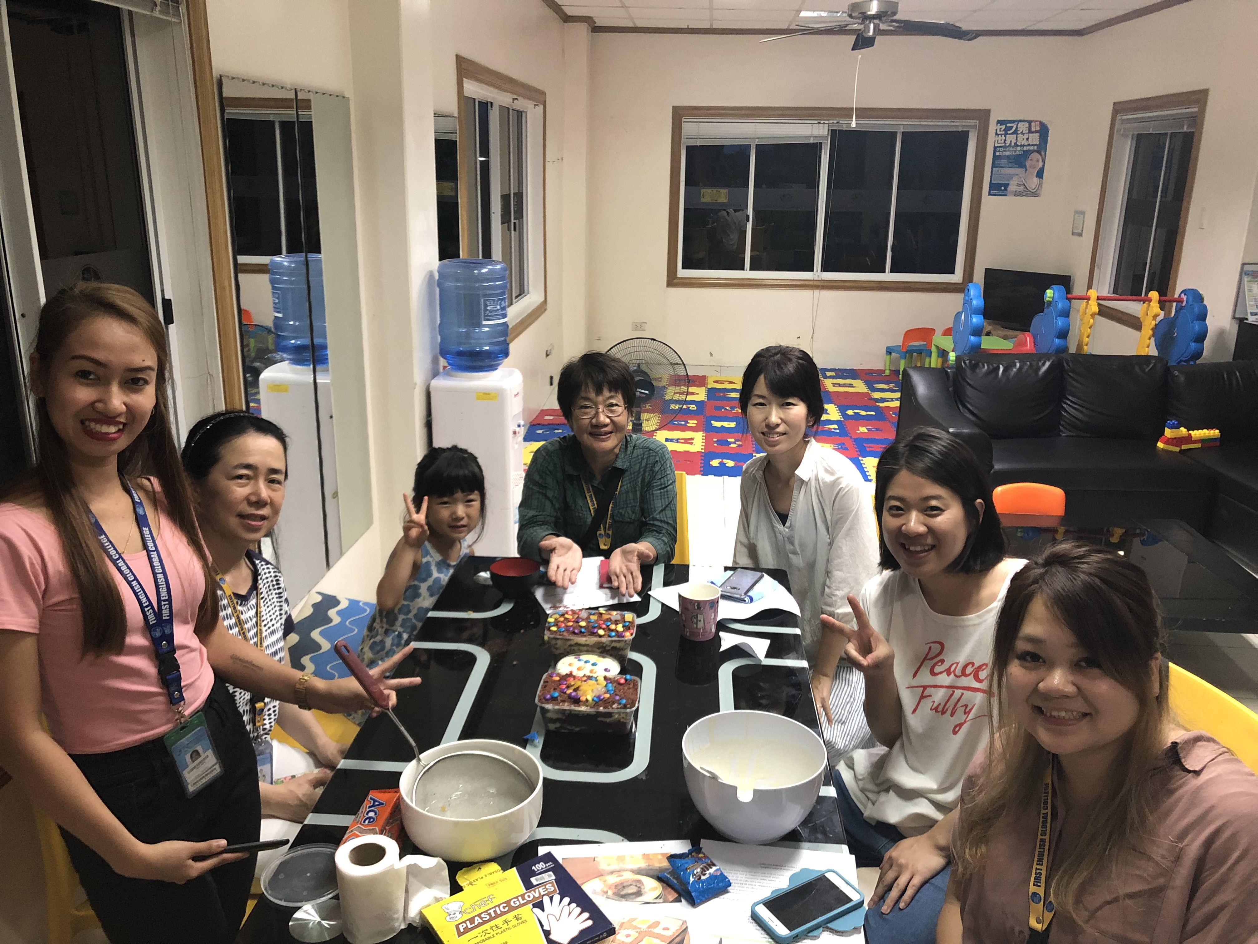 First English Global College 年齢別留学者数について